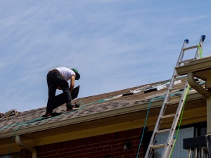 Will Getting a New Roof Lower Your Home Insurance Premiums?